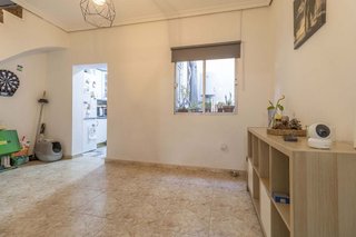 Casa adosada en venta en La Plata en Sevilla