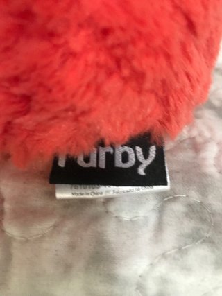 Peluche Furby Naranja No es interactivo