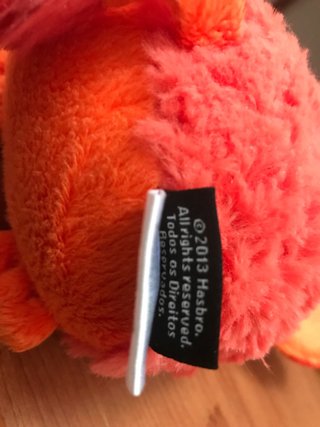 Peluche Furby Naranja No es interactivo