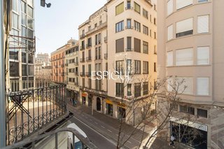 Piso en venta en Eixample Nord – La Devesa en Girona