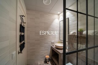 Piso en venta en Eixample Nord – La Devesa en Girona