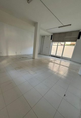 Local comercial en alquiler en Benavente