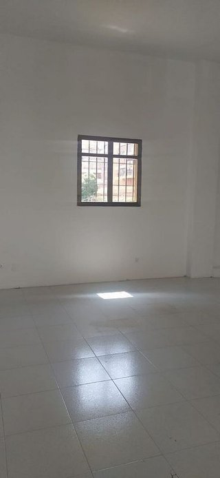 Local comercial en alquiler en Benavente