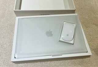MacBook Air 15” Plata