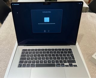 MacBook Air 15” Plata