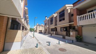 Casa adosada en venta en Santa Isabel - Movera en Zaragoza