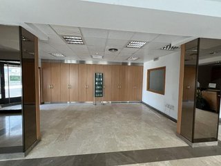 Local comercial en venta en Maracena
