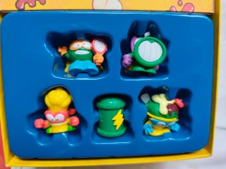 Juego de Cartas Superthings 5 Figuras