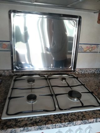 Mueble de cocina madera y cristal
