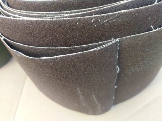 Rollos de lija.