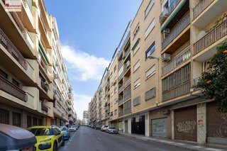 Piso en venta en Pajaritos - Plaza de Toros en Granada