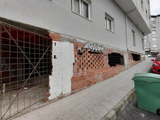 Local comercial en venta en Betanzos