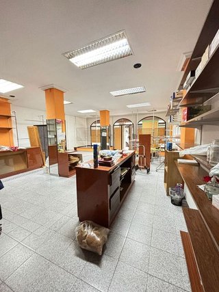 Local comercial en venta en Universidad en Ciudad Real
