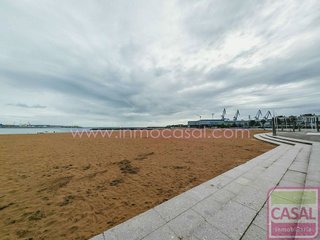 Local comercial en venta en El Llano en Gijón