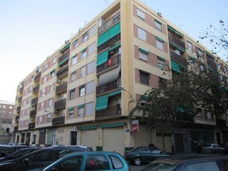 Local comercial en venta en Torrefiel en Valencia