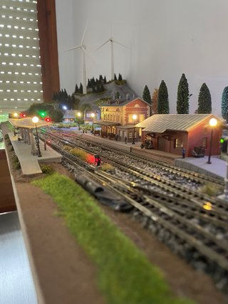 Maqueta de trenes escala N Digital