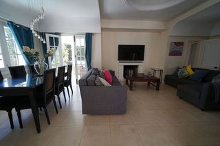Casa en alquiler en Nueva Andalucía centro en Marbella