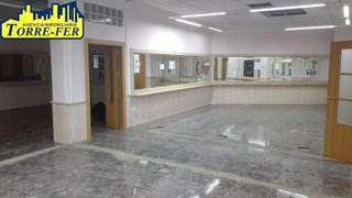 Local comercial en alquiler en Nueva Andalucía en Almería