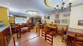 Local comercial en alquiler en Triana Este en Sevilla
