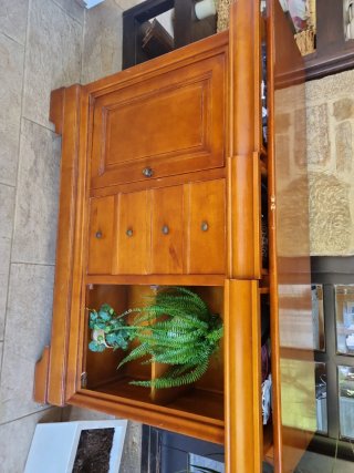 Aparador de madera