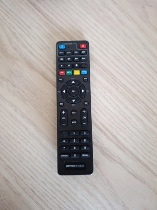 Decodificador TV DIPROGRESS con Mando y Cables