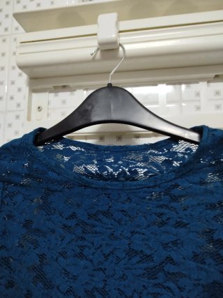 Blusa azul encaje lazo peplum talla s local