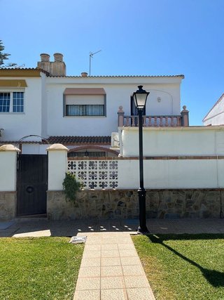 Casa pareada en venta en Churriana en Málaga
