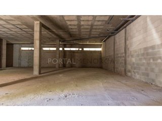 Local comercial en venta en Maó en Mahón