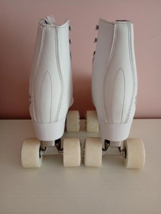 Patines 4 Ruedas Blancos