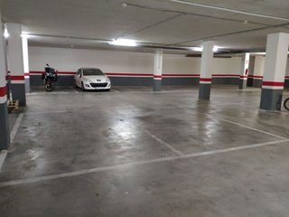 Garaje en venta en Este en Castellón de la Plana
