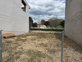 Terreno en venta en Parque de la Bombilla-Pla de Rascanya en Llíria