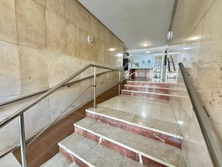 Piso en venta en Parque Ayala - Jardín de la Abadía - Huelín en Málaga