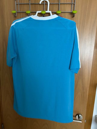 3 Camisetas Adidas y Red Hot Chili Peppers