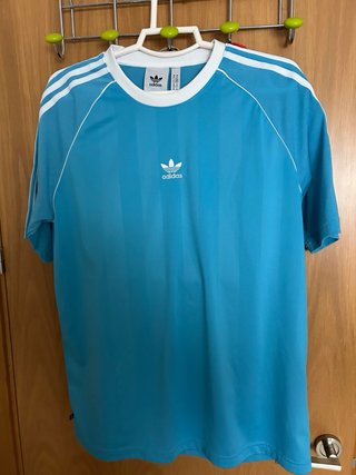 3 Camisetas Adidas y Red Hot Chili Peppers