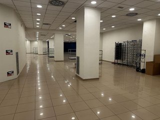 Local comercial en alquiler en San José en Huesca