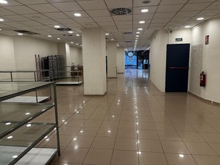 Local comercial en alquiler en San José en Huesca