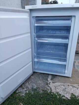 Congelador Hisense FV105D4AW2 Blanco