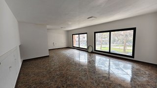 Local comercial en alquiler en Playa del Cura en Torrevieja
