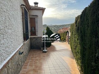 Casa en venta en Lucena