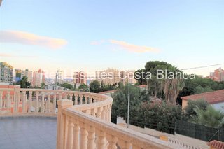 Casa pareada en venta en Pueblo Poniente en Benidorm