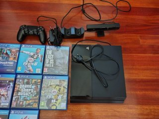 PS4 Slim 500GB + 1 Mando,Cargador, Cámara y Juegos