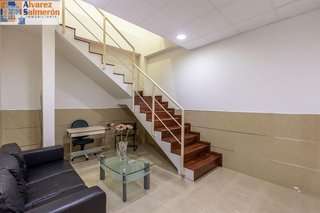 Oficina en venta en Pajaritos - Plaza de Toros en Granada