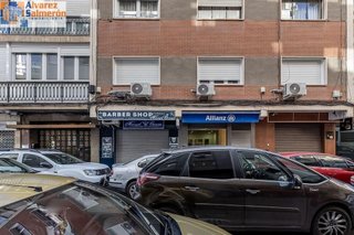 Oficina en venta en Pajaritos - Plaza de Toros en Granada