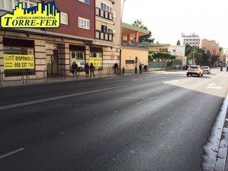 Local comercial en venta en Nueva Andalucía en Almería