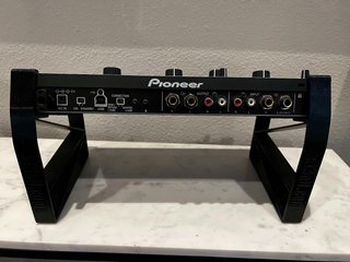 Pioneer RMX-1000 Remix Station