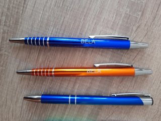 Lote Bolígrafos  metalizados  x 4€