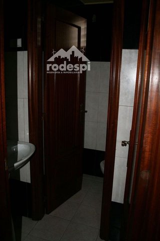 Local comercial en venta en Ponteareas