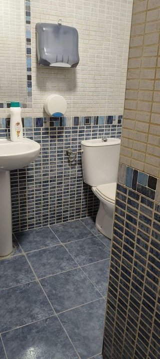 Local comercial en venta en Benetússer