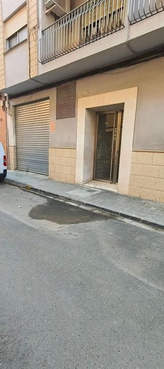 Local comercial en venta en Benetússer