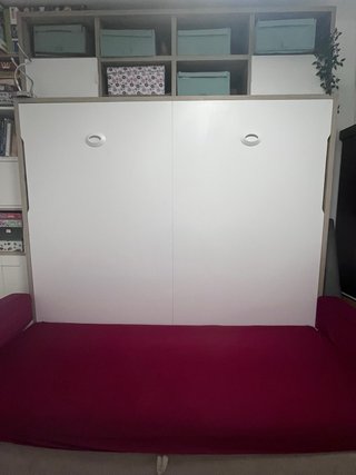 Cama abatible con sillón